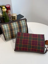 Contrast Plaid Clutch with Zipper OutfitFlow